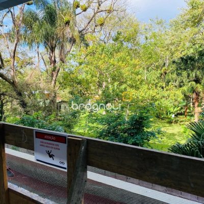 Apartamento com 70m², 2 quartos (sendo 1 suíte), 1 garagem, no bairro Lagoa da Conceição em Florianópolis