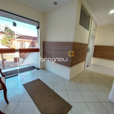 Apartamento com 77m², 2 quartos (sendo 1 suíte), 1 garagem, no bairro Trindade em Florianópolis