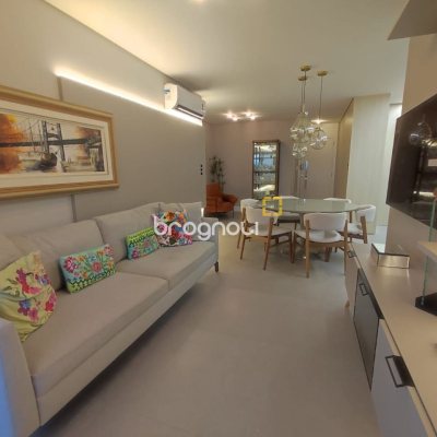 Apartamento com 121m², 3 quartos (sendo 3 suítes), 2 garagens, no bairro Kobrasol em São José