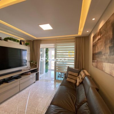 Apartamento com 101m², 2 quartos (sendo 2 suítes), 1 garagem, no bairro Centro em Florianópolis