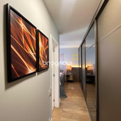 Apartamento com 101m², 2 quartos (sendo 2 suítes), 1 garagem, no bairro Centro em Florianópolis