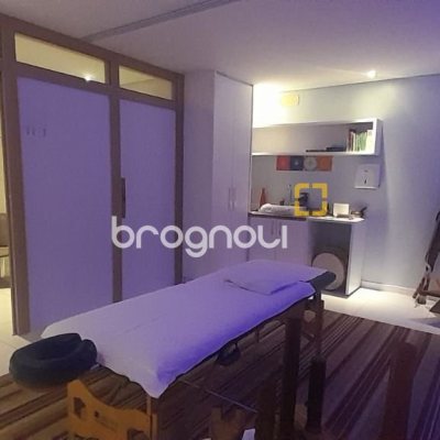 Sala com 35m², 1 garagem, no bairro Trindade em Florianópolis