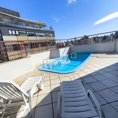 Apartamento com 120m², 3 quartos (sendo 1 suíte), 2 garagens, no bairro Centro em Florianópolis
