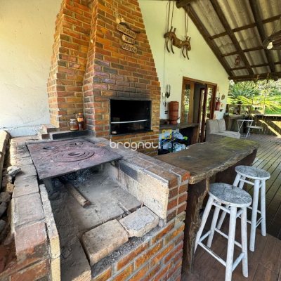 Sítio com 200m², no bairro Potecas em São José
