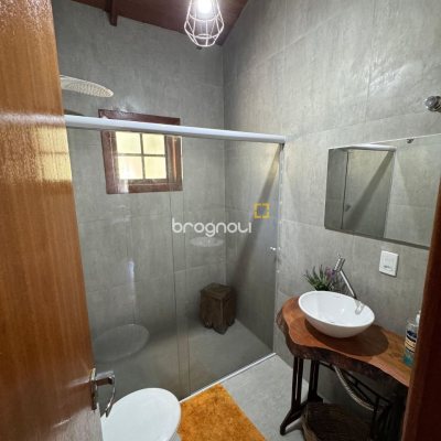 Sítio com 200m², no bairro Potecas em São José