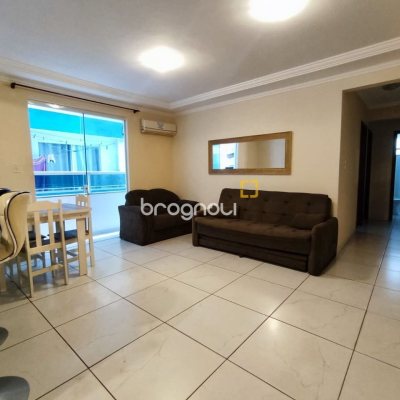 Apartamento com 68m², 2 quartos (sendo 1 suíte), 1 garagem, no bairro Ingleses em Florianópolis