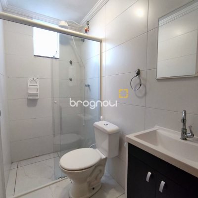 Apartamento com 68m², 2 quartos (sendo 1 suíte), 1 garagem, no bairro Ingleses em Florianópolis