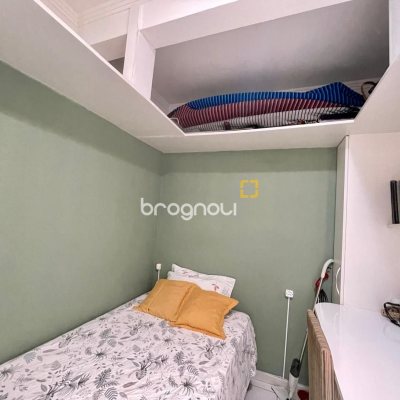 Apartamento com 92m², 3 quartos (sendo 2 suítes), 1 garagem, no bairro Ingleses em Florianópolis