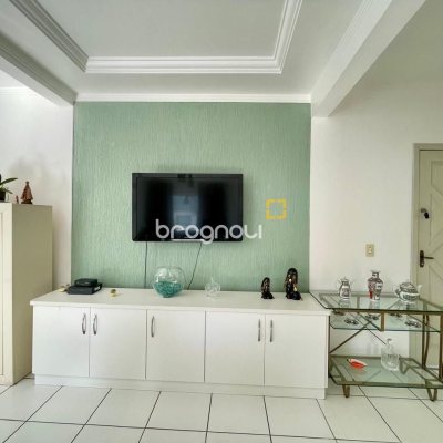 Apartamento com 92m², 3 quartos (sendo 2 suítes), 1 garagem, no bairro Ingleses em Florianópolis
