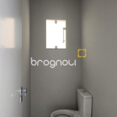 Casa com 153m², 3 quartos (sendo 1 suíte), 1 garagem, no bairro Ipiranga em São José