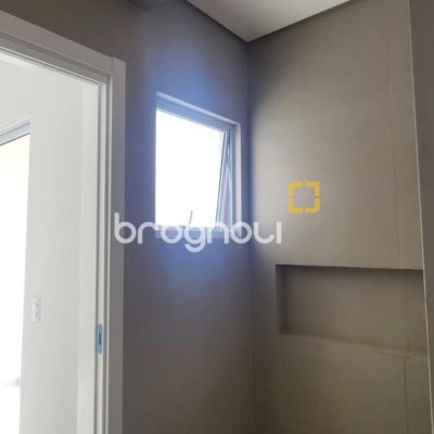 Casa com 153m², 3 quartos (sendo 1 suíte), 1 garagem, no bairro Ipiranga em São José