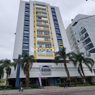 Sala com 23m², 1 garagem, no bairro Carvoeira em Florianópolis