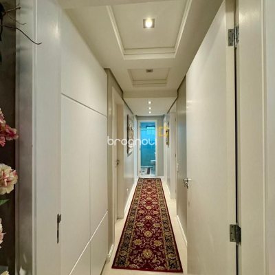 Apartamento com 109m², 3 quartos (sendo 1 suíte), 2 garagens, no bairro Jardim Atlântico em Florianópolis