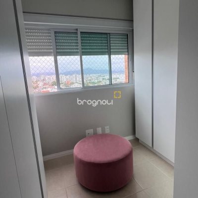 Apartamento com 109m², 3 quartos (sendo 1 suíte), 2 garagens, no bairro Jardim Atlântico em Florianópolis