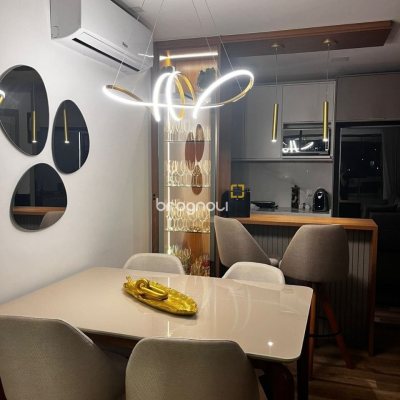 Apartamento com 111m², 3 quartos (sendo 1 suíte), 4 garagens, no bairro Abraão em Florianópolis