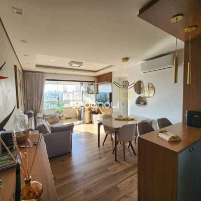 Apartamento com 111m², 3 quartos (sendo 1 suíte), 4 garagens, no bairro Abraão em Florianópolis