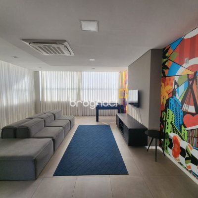 Apartamento com 111m², 3 quartos (sendo 1 suíte), 4 garagens, no bairro Abraão em Florianópolis