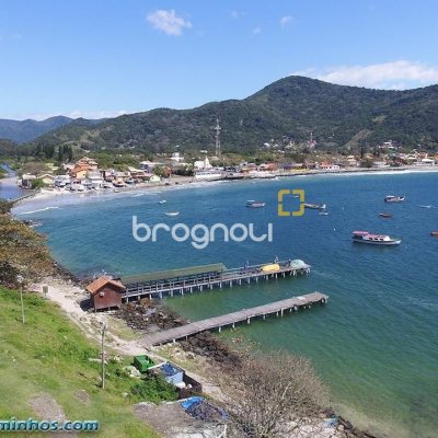 Terreno com 2431m², no bairro Pântano do Sul em Florianópolis