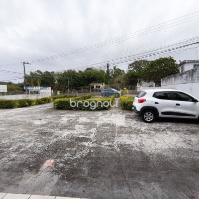 Terreno com 797m², no bairro João Paulo em Florianópolis