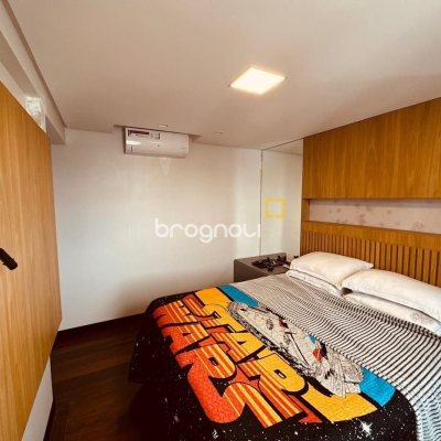 Apartamento com 170m², 2 quartos (sendo 1 suíte), 2 garagens, no bairro Balneário em Florianópolis