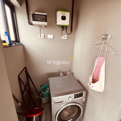 Apartamento com 170m², 2 quartos (sendo 1 suíte), 2 garagens, no bairro Balneário em Florianópolis