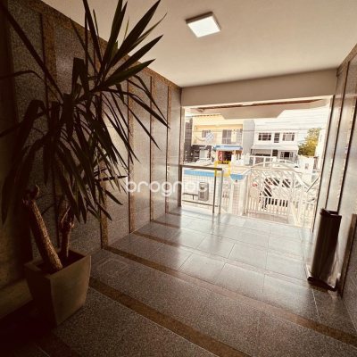 Apartamento com 170m², 2 quartos (sendo 1 suíte), 2 garagens, no bairro Balneário em Florianópolis