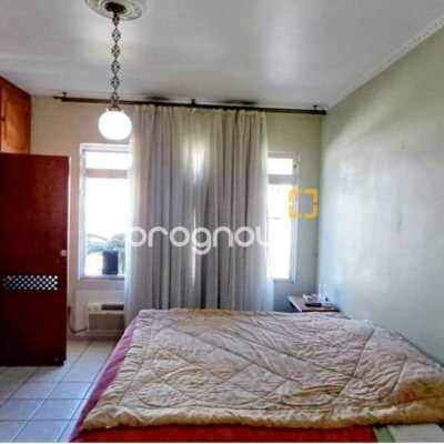 Casa com 315m², 5 quartos (sendo 3 suítes), 3 garagens, no bairro Capoeiras em Florianópolis