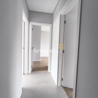 Apartamento com 113m², 3 quartos (sendo 1 suíte), 2 garagens, no bairro Centro em Florianópolis