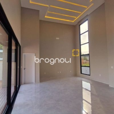 Casa de Condomínio com 214m², 3 quartos (sendo 1 suíte), 2 garagens, no bairro Ingleses em Florianópolis
