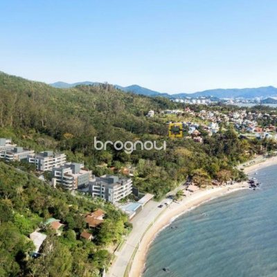 Cobertura com 167m², 3 quartos (sendo 3 suítes), 3 garagens, no bairro Cacupé em Florianópolis