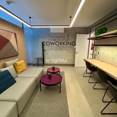Cobertura com 167m², 3 quartos (sendo 3 suítes), 3 garagens, no bairro Cacupé em Florianópolis