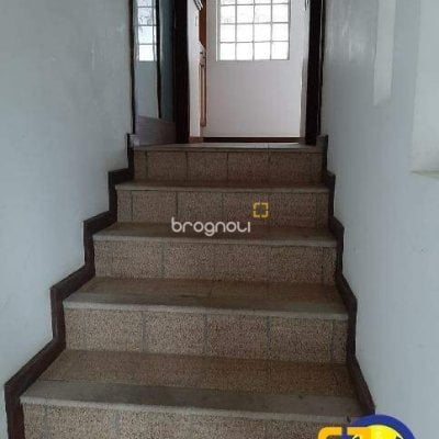 Casa com 227m², 4 quartos (sendo 1 suíte), 2 garagens, no bairro Lagoa da Conceição em Florianópolis