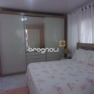 Casa com 161m², 4 quartos, 2 garagens, no bairro Monte Verde em Florianópolis