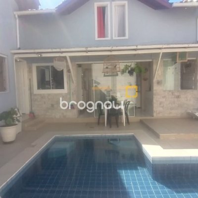 Casa com 161m², 4 quartos, 2 garagens, no bairro Monte Verde em Florianópolis