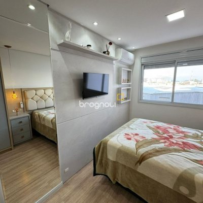 Apartamento com 67m², 2 quartos, 1 garagem, no bairro Barreiros em São José