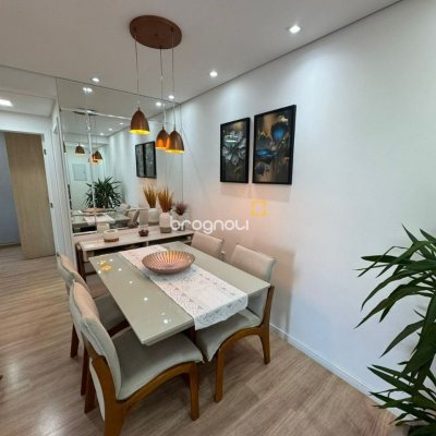Apartamento com 67m², 2 quartos, 1 garagem, no bairro Barreiros em São José