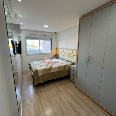 Apartamento com 67m², 2 quartos, 1 garagem, no bairro Barreiros em São José