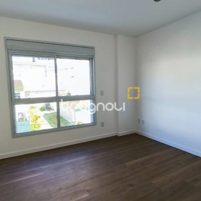 Apartamento com 85m², 3 quartos (sendo 1 suíte), 1 garagem, no bairro Estreito em Florianópolis