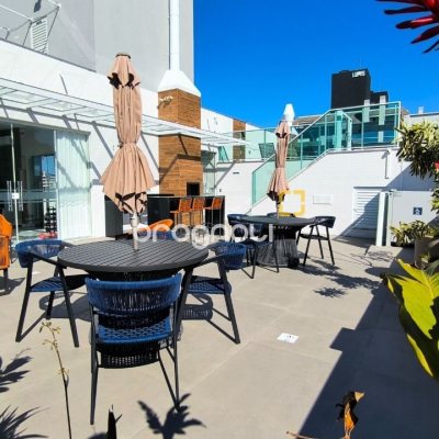 Apartamento com 85m², 3 quartos (sendo 1 suíte), 1 garagem, no bairro Estreito em Florianópolis