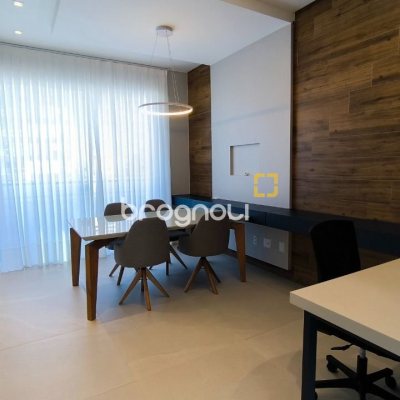 Apartamento com 85m², 3 quartos (sendo 1 suíte), 1 garagem, no bairro Estreito em Florianópolis