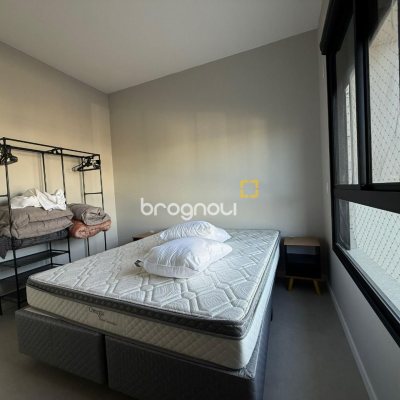 Casa com 127m², 3 quartos (sendo 1 suíte), 2 garagens, no bairro Cachoeira do Bom Jesus em Florianópolis
