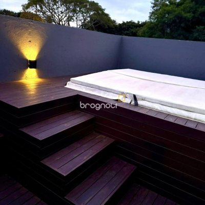 Casa com 127m², 3 quartos (sendo 1 suíte), 2 garagens, no bairro Cachoeira do Bom Jesus em Florianópolis