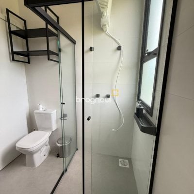 Casa com 127m², 3 quartos (sendo 1 suíte), 2 garagens, no bairro Cachoeira do Bom Jesus em Florianópolis