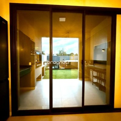 Casa com 127m², 3 quartos (sendo 1 suíte), 2 garagens, no bairro Cachoeira do Bom Jesus em Florianópolis