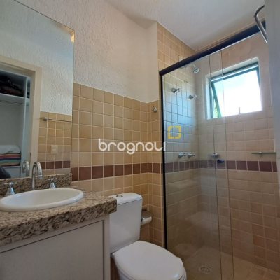 Apartamento com 108m², 2 quartos (sendo 1 suíte), 1 garagem, no bairro Praia Brava em Florianópolis