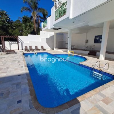 Apartamento com 108m², 2 quartos (sendo 1 suíte), 1 garagem, no bairro Praia Brava em Florianópolis