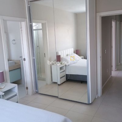 Apartamento com 95m², 3 quartos (sendo 1 suíte), 2 garagens, no bairro Ingleses em Florianópolis