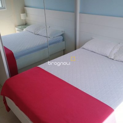 Apartamento com 95m², 3 quartos (sendo 1 suíte), 2 garagens, no bairro Ingleses em Florianópolis