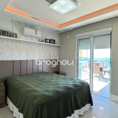 Cobertura com 406m², 4 quartos (sendo 4 suítes), 5 garagens, no bairro Santinho em Florianópolis