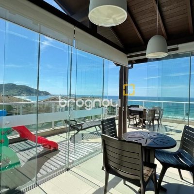 Cobertura com 406m², 4 quartos (sendo 4 suítes), 5 garagens, no bairro Santinho em Florianópolis